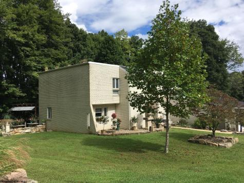 422 Carol Street Buckhannon WV 26201