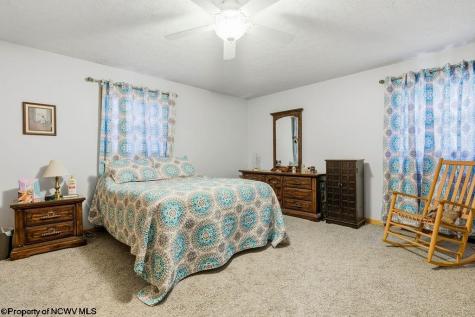 214 Cherry Street Bridgeport WV 26330