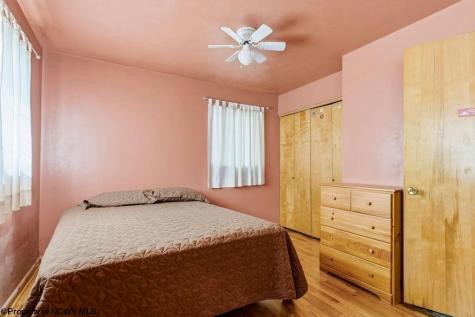 214 Cherry Street Bridgeport WV 26330