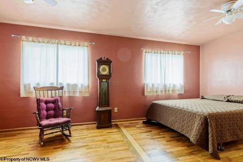 214 Cherry Street Bridgeport WV 26330