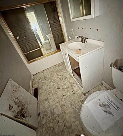 111 Romano Street Nutter Fort WV 26301