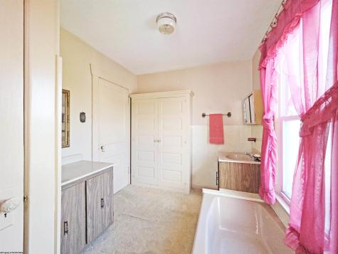 477 Wisconsin Avenue Westover WV 26501