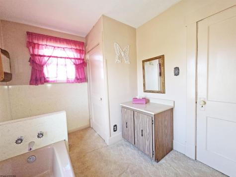 477 Wisconsin Avenue Westover WV 26501