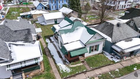 208 Jefferson Street Mannington WV 26582