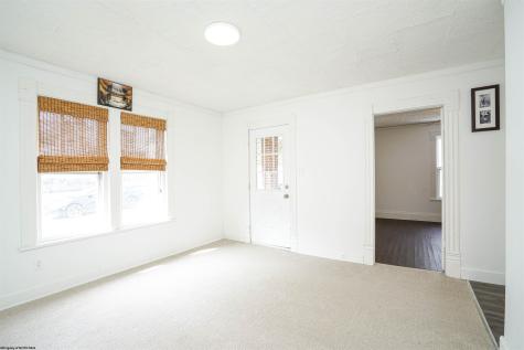 208 Jefferson Street Mannington WV 26582