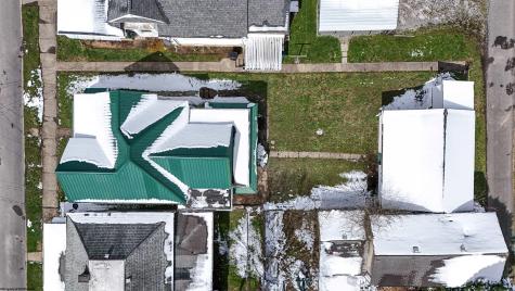 208 Jefferson Street Mannington WV 26582