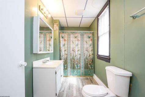208 Jefferson Street Mannington WV 26582