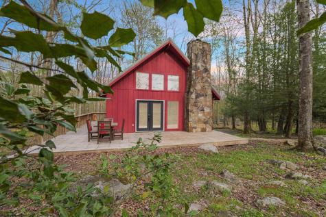 182 Redwood Drive Terra Alta WV 26764