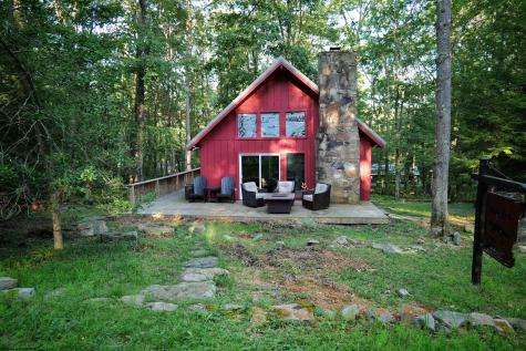 182 Redwood Drive Terra Alta WV 26764