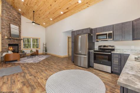 280 Bluebird Drive Terra Alta WV 26764