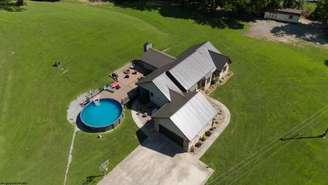 790 Grass Run Road Weston WV 26452