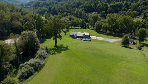 790 Grass Run Road Weston WV 26452