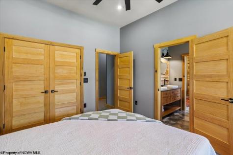 183 Venice Place Davis WV 26260