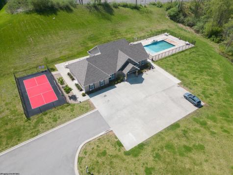 309 Sunbury Lane Bridgeport WV 26330