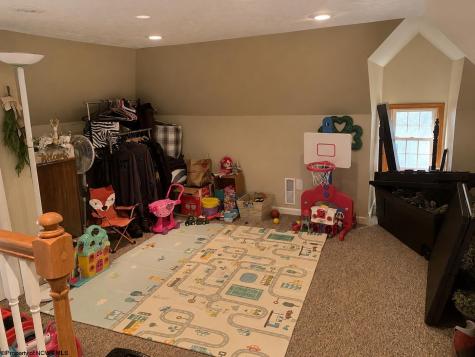 12 Locust Street Elkins WV 26241