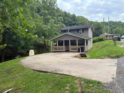 338 Mt Harmony Road Fairmont WV 26554