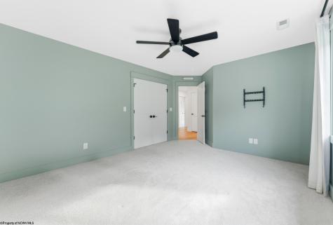 201 Farm Brook Lane Morgantown WV 26508