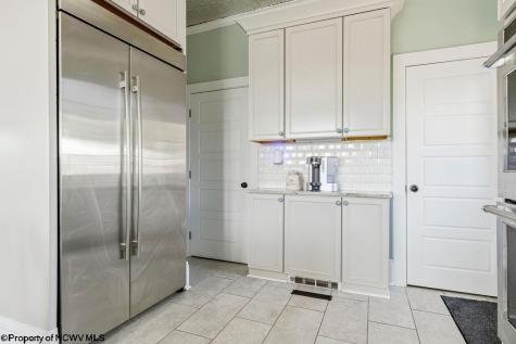 204 W Philadelphia Avenue Bridgeport WV 26330