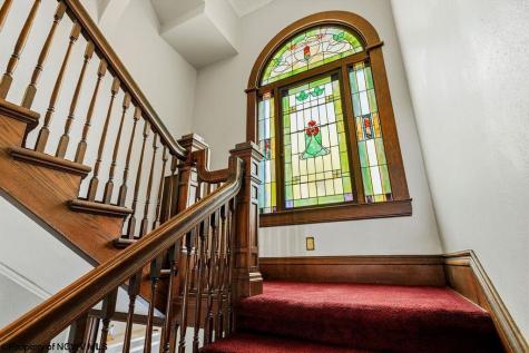 204 W Philadelphia Avenue Bridgeport WV 26330