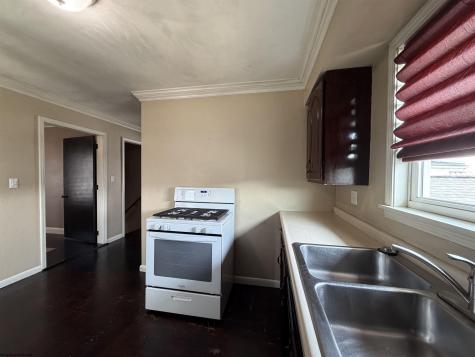 104 Maryland Avenue Clarksburg WV 26301