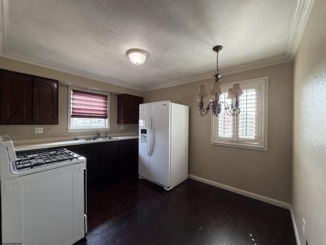 104 Maryland Avenue Clarksburg WV 26301