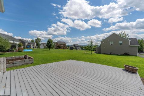 9 Highline Pass Lane Morgantown WV 26508