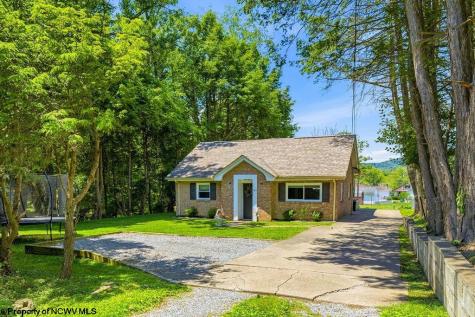 331 Stout Street Bridgeport WV 26330