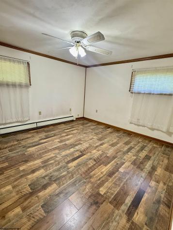 1463 Jarvisville Road Salem WV 26426