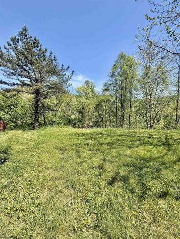 1463 Jarvisville Road Salem WV 26426