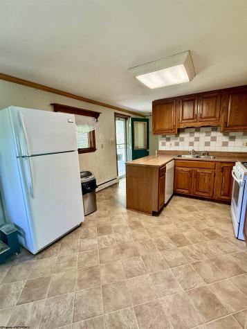 1463 Jarvisville Road Salem WV 26426