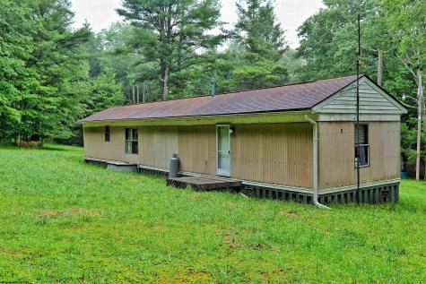 193 Deerwood Lane Terra Alta WV 26764