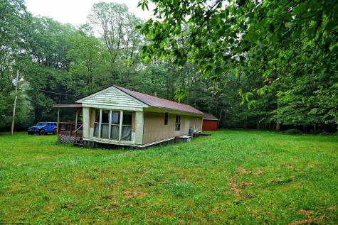193 Deerwood Lane Terra Alta WV 26764
