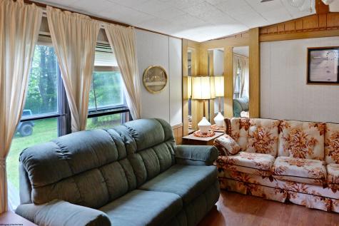 193 Deerwood Lane Terra Alta WV 26764