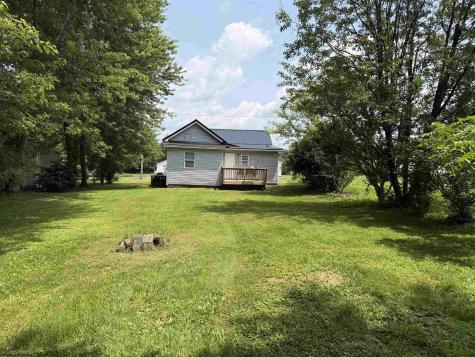 121 Hoff Street Belington WV 26250