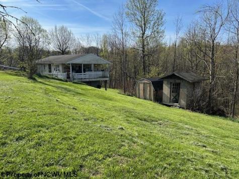 2792 Old Elkins Road Buckhannon WV 26201
