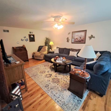 250 Deerfield Circle Kingwood WV 26537