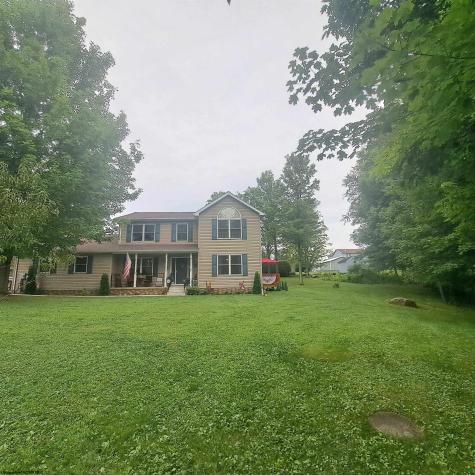 250 Deerfield Circle Kingwood WV 26537