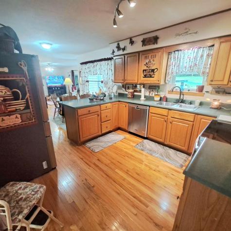 250 Deerfield Circle Kingwood WV 26537