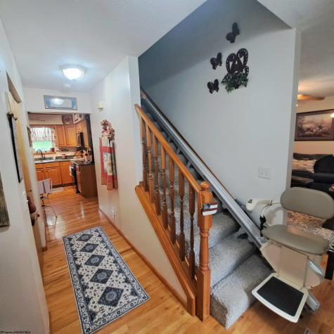 250 Deerfield Circle Kingwood WV 26537