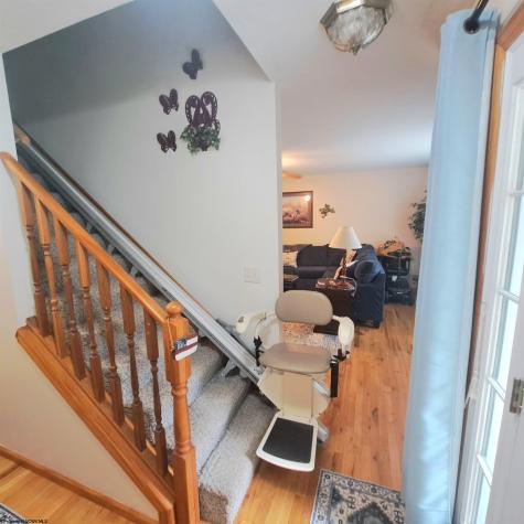 250 Deerfield Circle Kingwood WV 26537