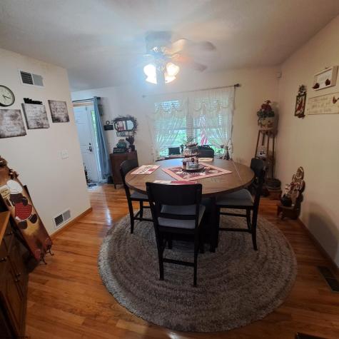 250 Deerfield Circle Kingwood WV 26537