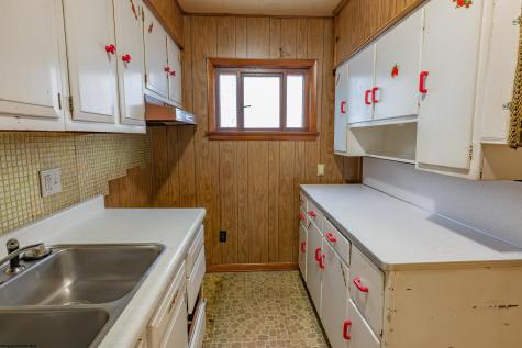 977 Washburn Street Clarksburg WV 26301