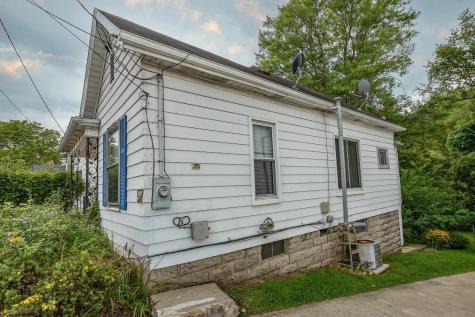 977 Washburn Street Clarksburg WV 26301