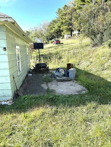 2589 Philippi Pike Anmoore WV 26323