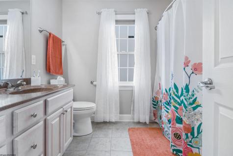2 Amber Ridge Morgantown WV 26508