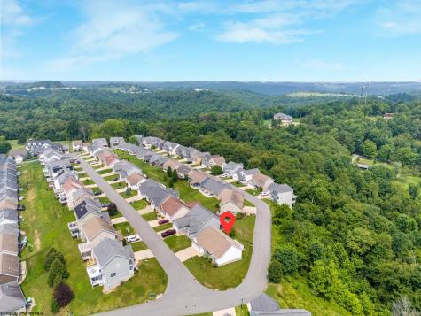 2 Amber Ridge Morgantown WV 26508