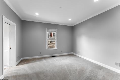 1337 Sabraton Avenue Morgantown WV 26505