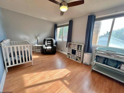 129 Bakers Drive Morgantown WV 26505