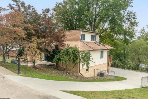 129 Bakers Drive Morgantown WV 26505