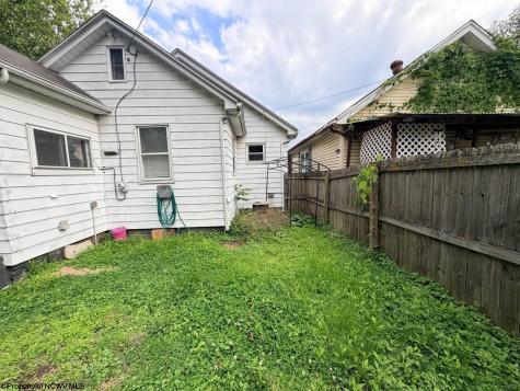 420 W 8th Avenue Huntington WV 25701